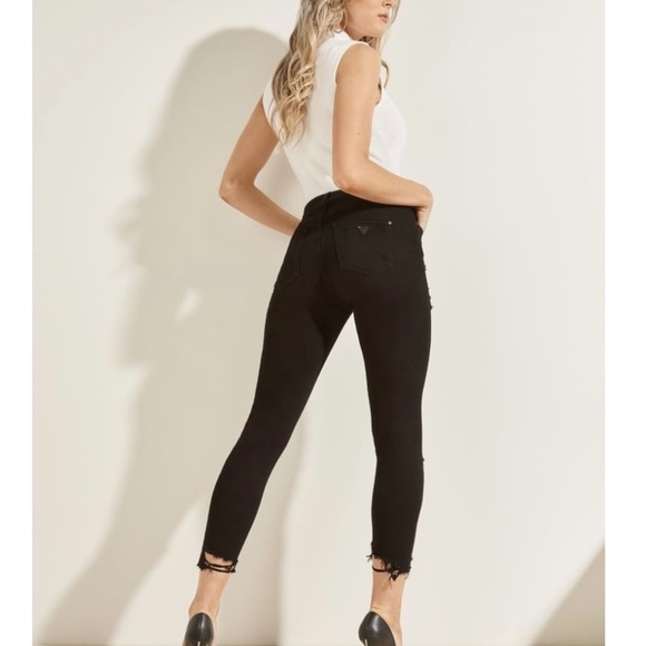 NWT Guess 1981 Destroyed High-Rise Skinny Jeans Size 29 or 30 - Picture 6 of 15